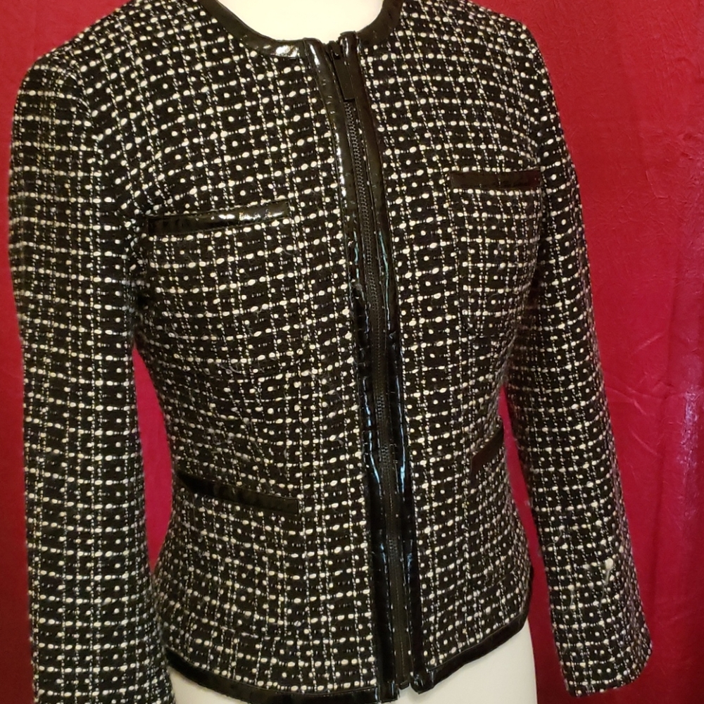 Jacket - Picture 4 of 8